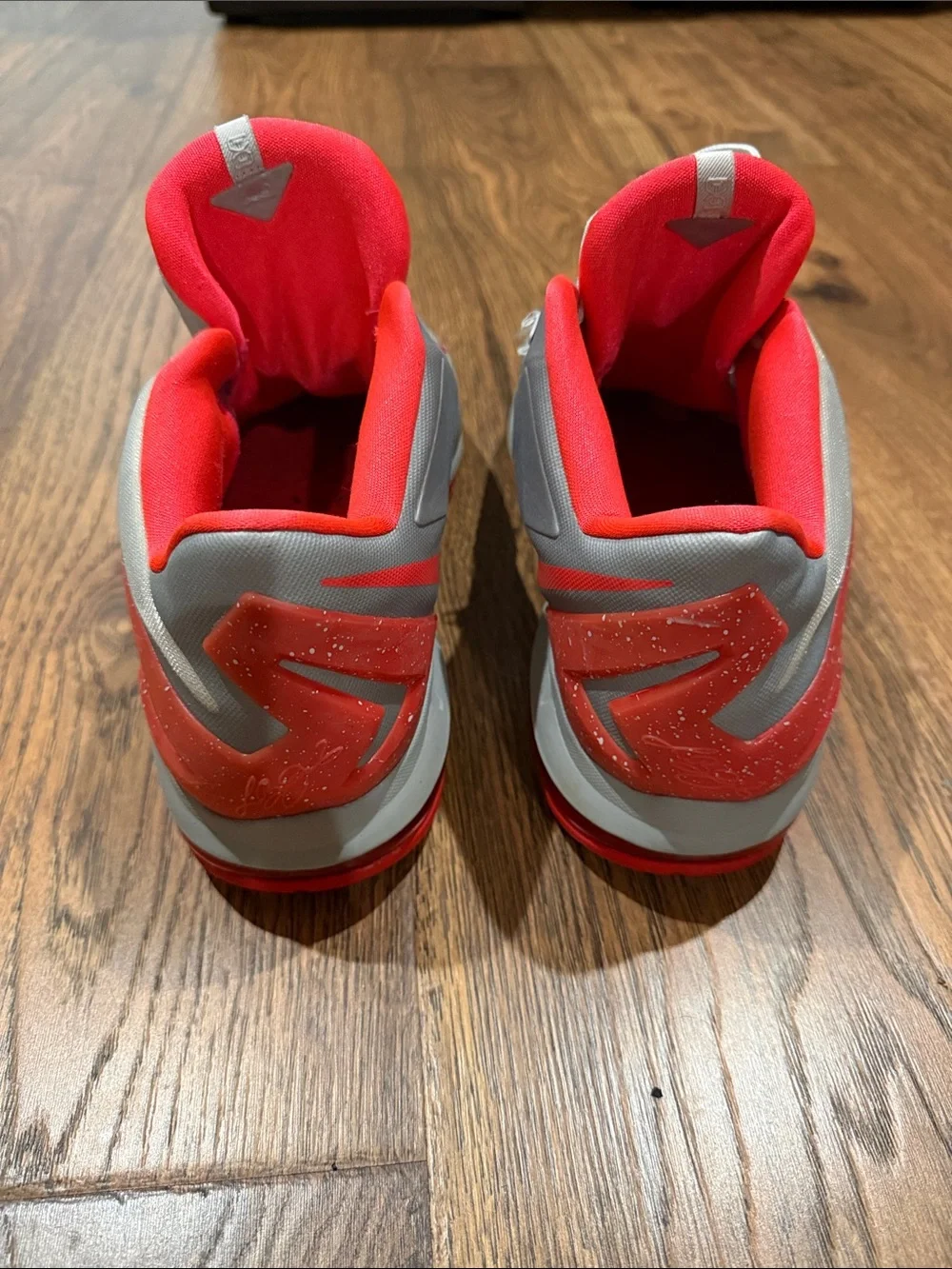 Nike LeBron 11 Low 'Base Grey Laser Crimson' sneakers